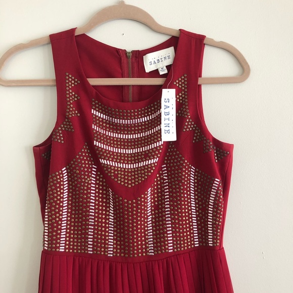 Sabine red pleated maxi - Picture 2 of 3